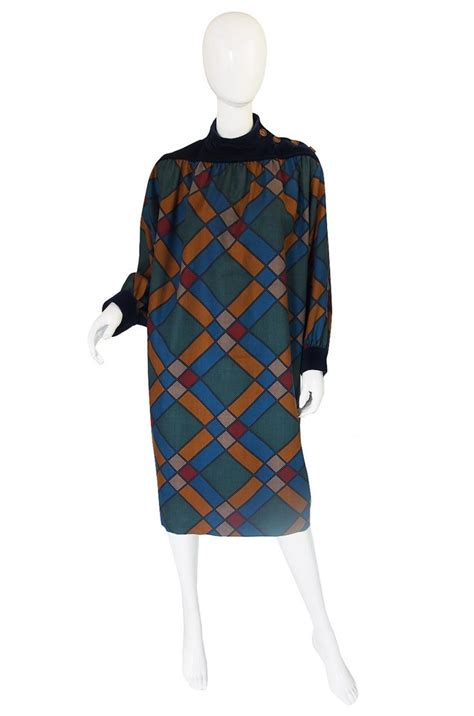 sack dress yves saint laurent